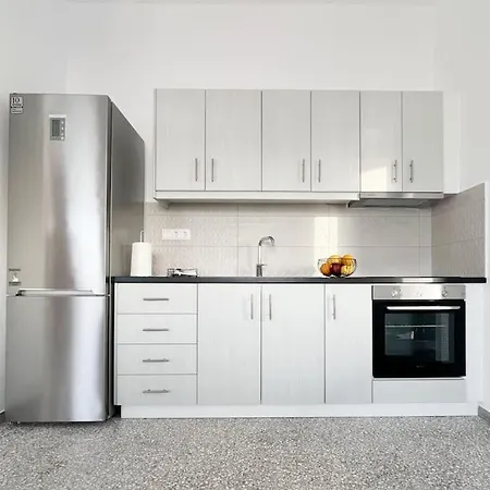 Linardo's Cycladic House ナウサ