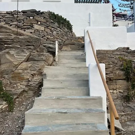 別荘 Linardo's Cycladic House ナウサ