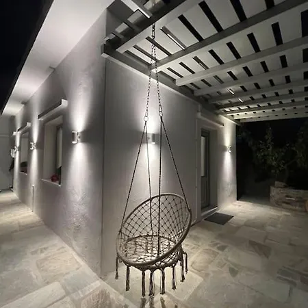 Linardo's Cycladic House ナウサ