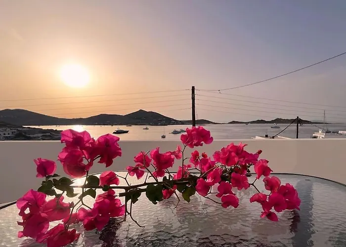 Linardo's Cycladic House Tatil Evi *