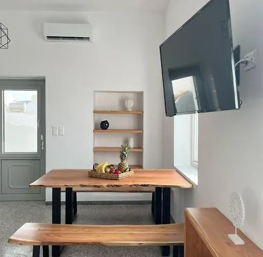 Linardo's Cycladic House * ナウサ